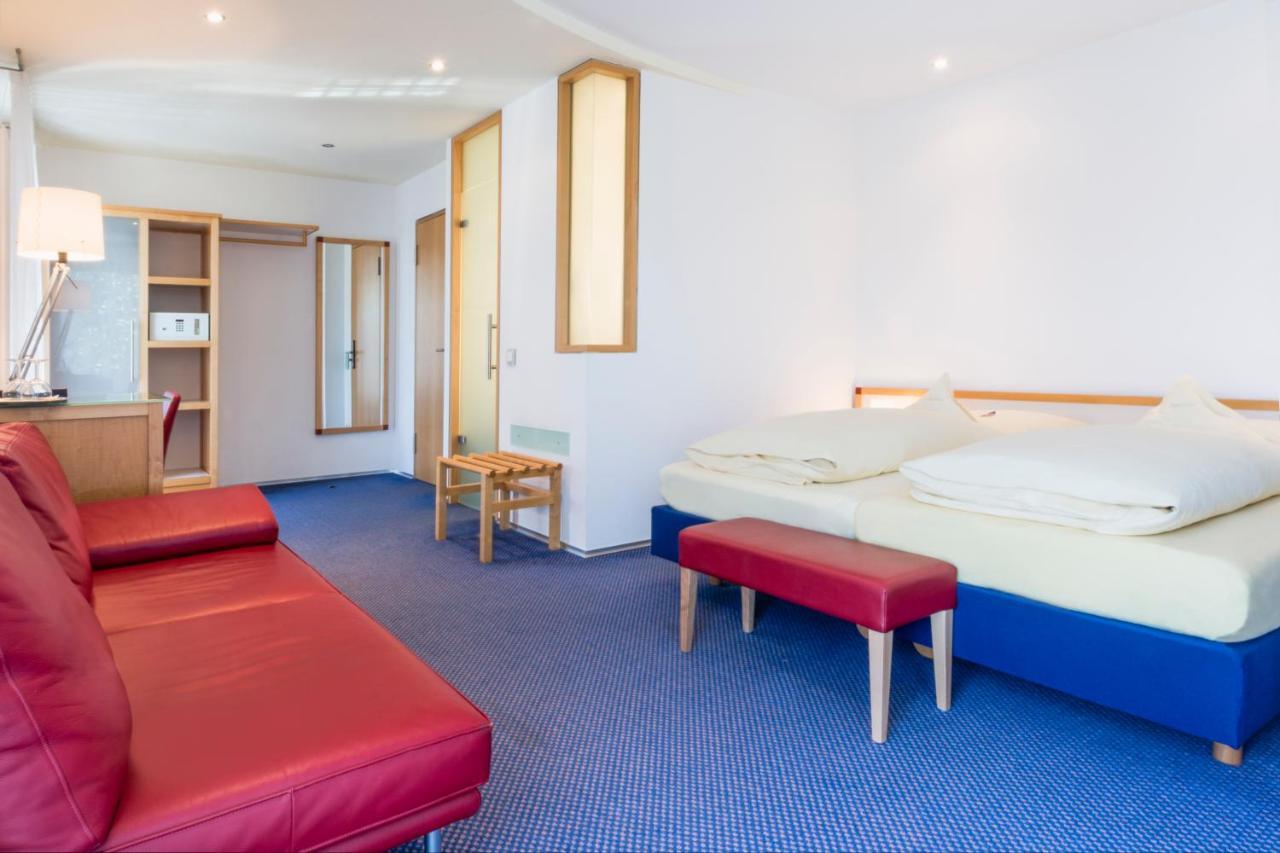 Parkhotel Schillerhoehe มาร์บาค อัม เนคคาร์ ภายนอก รูปภาพ